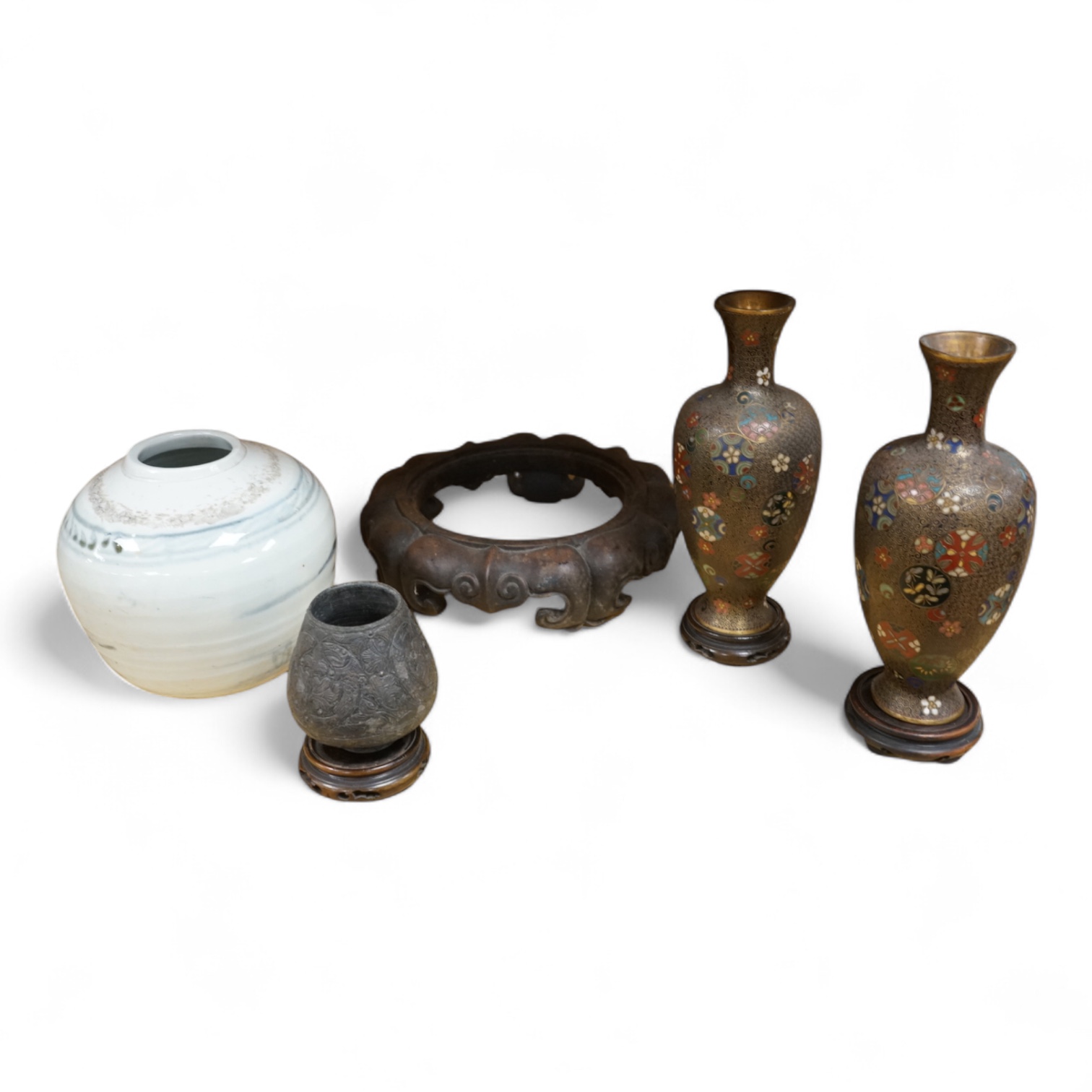 A Korean jar, a pair of Japanese cloisonné vases on stands and other items, largest 23cm high